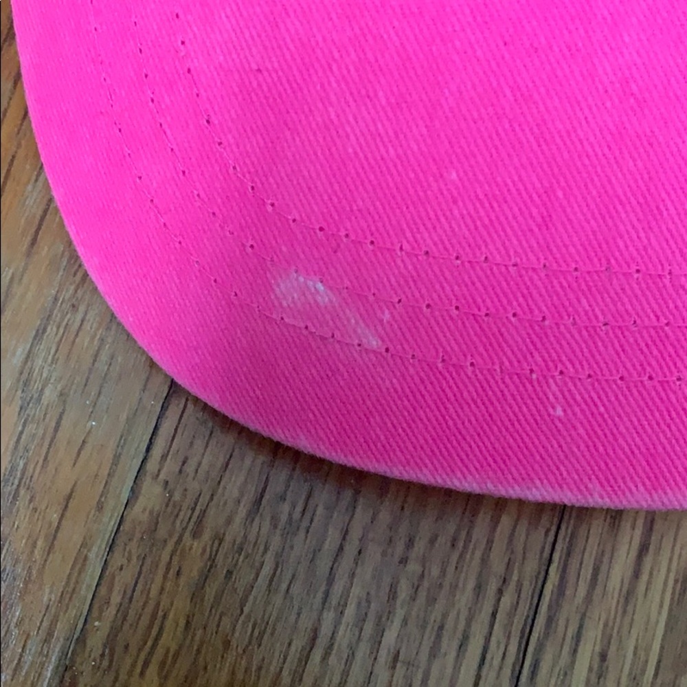 pink hat - Picture 3 of 3